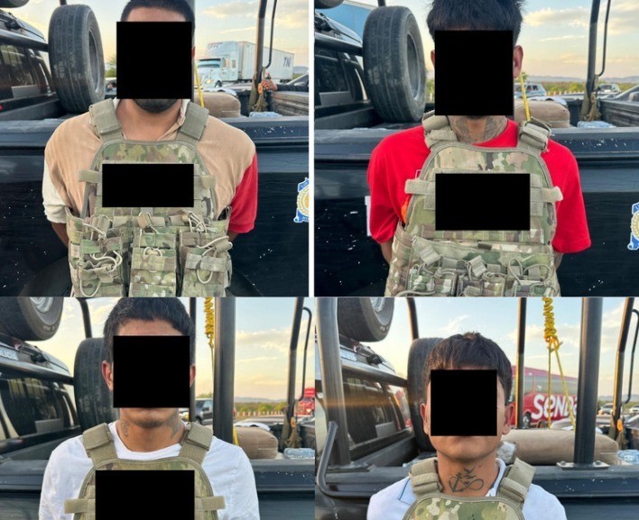 Los cuatro presuntos miembros de la delincuencia organizada fueron arrestados en un retén de Fuerza Civil en los límites con Tamaulipas. Foto: Fuerza Civil.
