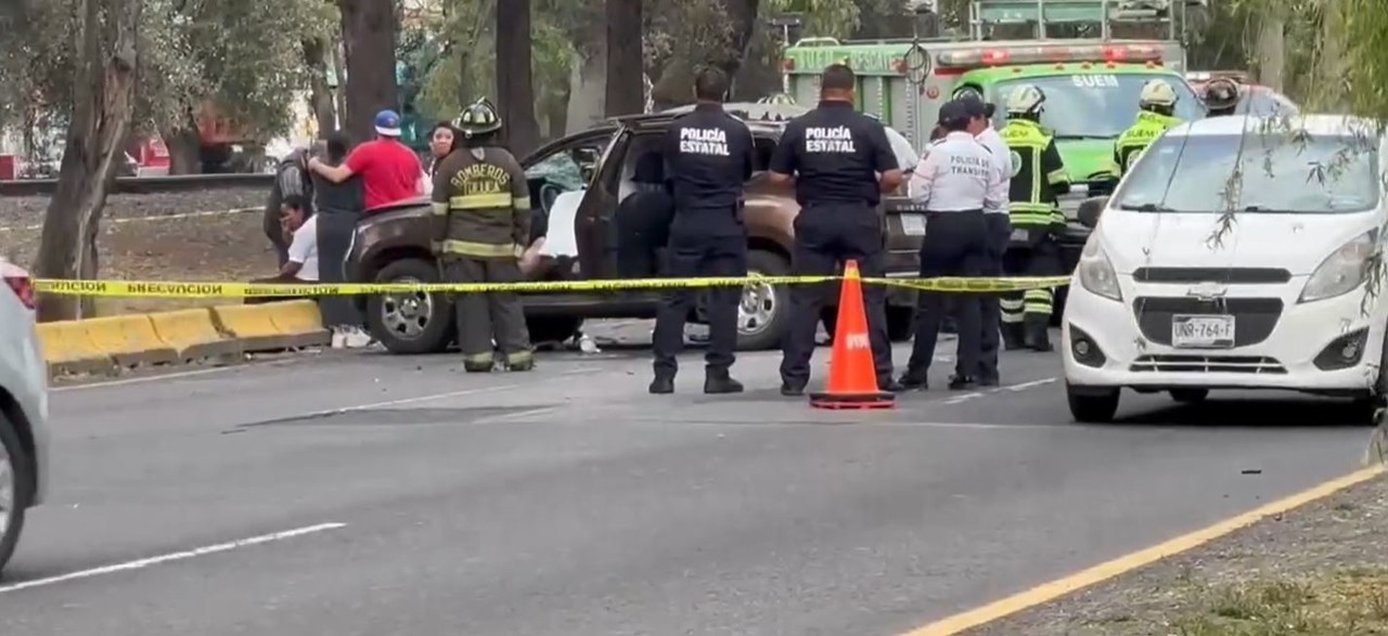 Debido al trágico accidente la vialidad de  Paseo Tollocan con dirección a Toluca se vio afectada por varias horas. Foto: Captura de pantalla