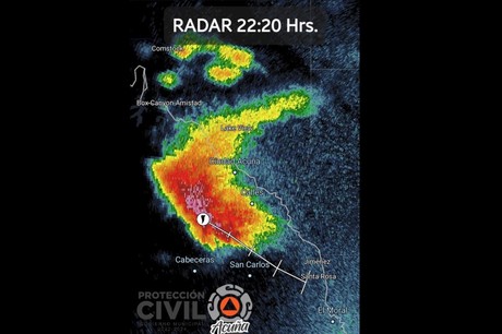 >Alertan por vórtice de tornado en Acuña, Coahuila; piden buscar refugio