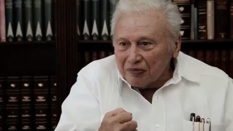 Fallece el periodista yucateco Mario Renato Menéndez, fundador del 'Por Esto'