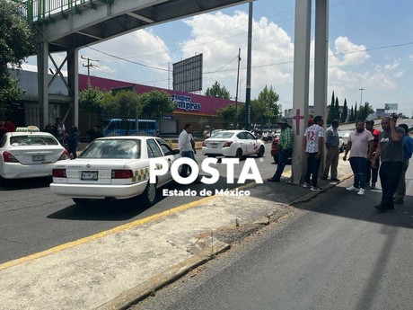 Exigen taxista con bloqueo suspender operativos de movilidad en Toluca (VIDEO)