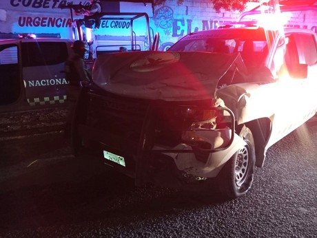 Accidente entre grupo musical y Guardia Nacional deja 9 lesionados en Escobedo