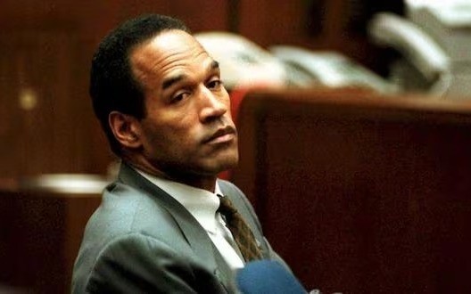 Simpson evitó la cárcel cuando fue declarado inocente de la muerte a puñaladas en 1994 de su exesposa Nicole Brown Simpson y su amigo Ronald Goldman en Los Ángeles. Foto: BBC.