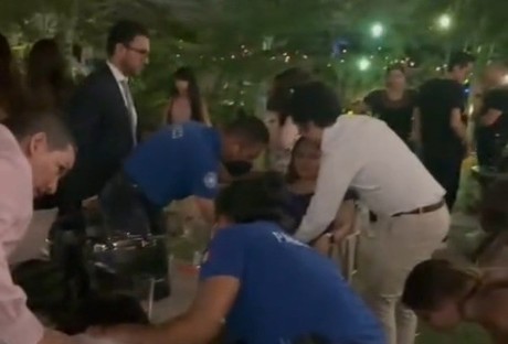 ¡Venía caducado! Invitados a boda se intoxican por banquete (VIDEO)
