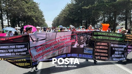 Marchan...otra vez estudiantes y docentes del Tec de Toluca (VIDEO)