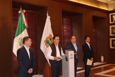 Anuncia Manolo Jiménez llegada de nuevas empresas a Coahuila