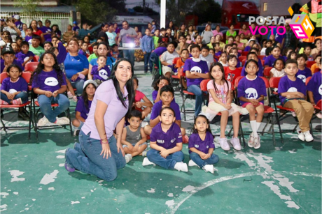 Yahleel Abdala celebra el Día del Niño en Nuevo Laredo