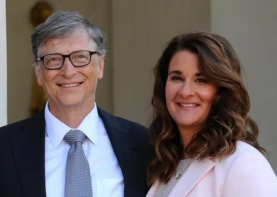 Bill Gates junto a Melinda Gates juntos cuando eran pareja. Foto: IndiaToday.
