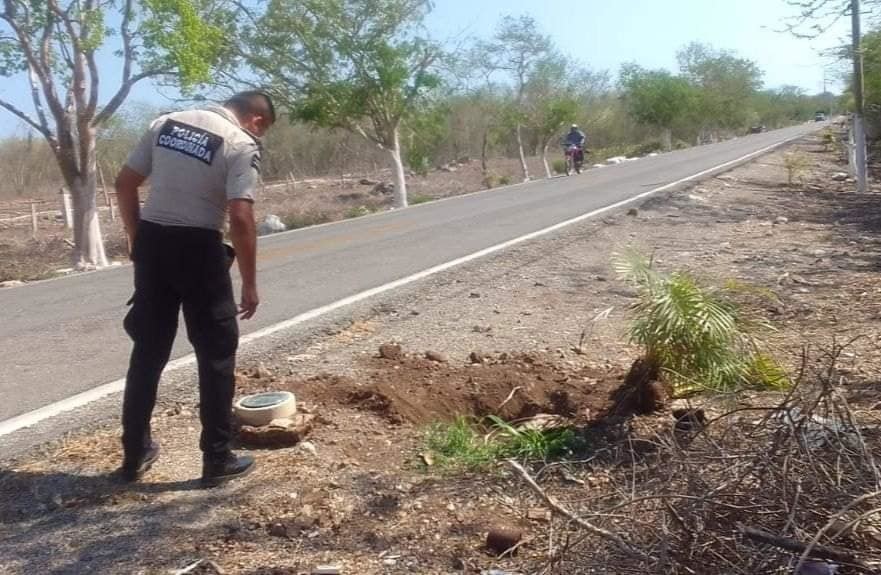 Una persona fue detenida  por dañar un arco de bienvenida que fue recién instalada a la entrada del municipio de Dzidzantún.- Foto de Info Yucatán