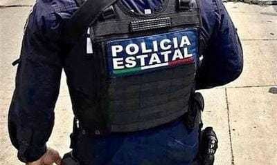 Detienen a cuatro policías del Edomex acusados de secuestro, robo y extorsión. Foto: Especial