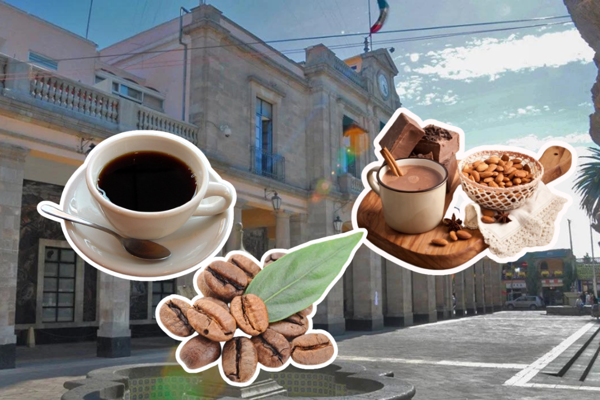 Explanada de la alcaldía Tlalpan con imágenes de café y chocolate.  Foto: especial