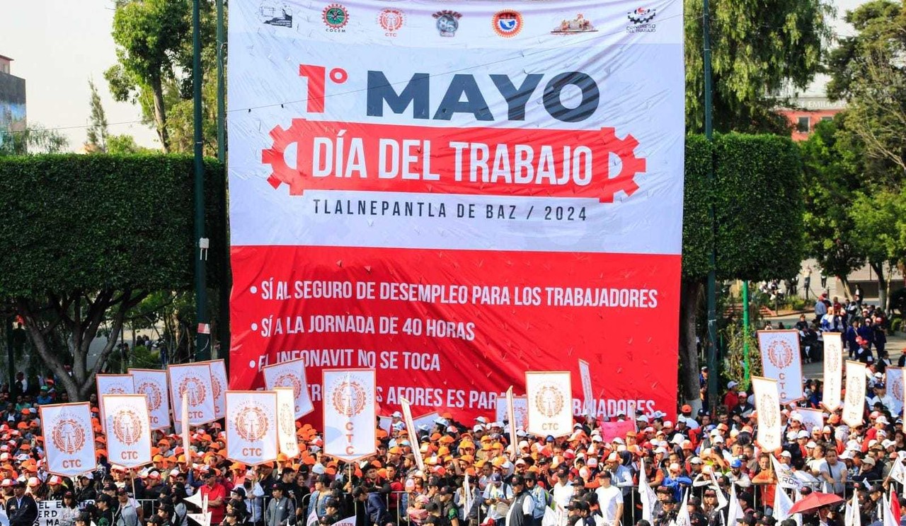 Más de 20 mil trabajadores conmemoran 138 años de lucha por los derechos laborales en Tlalnepantla. Foto: Gob. Tlalnepantla