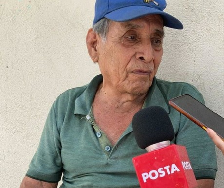 Don Pedrito, tiene 78 años y continúa trabajando como albañil
