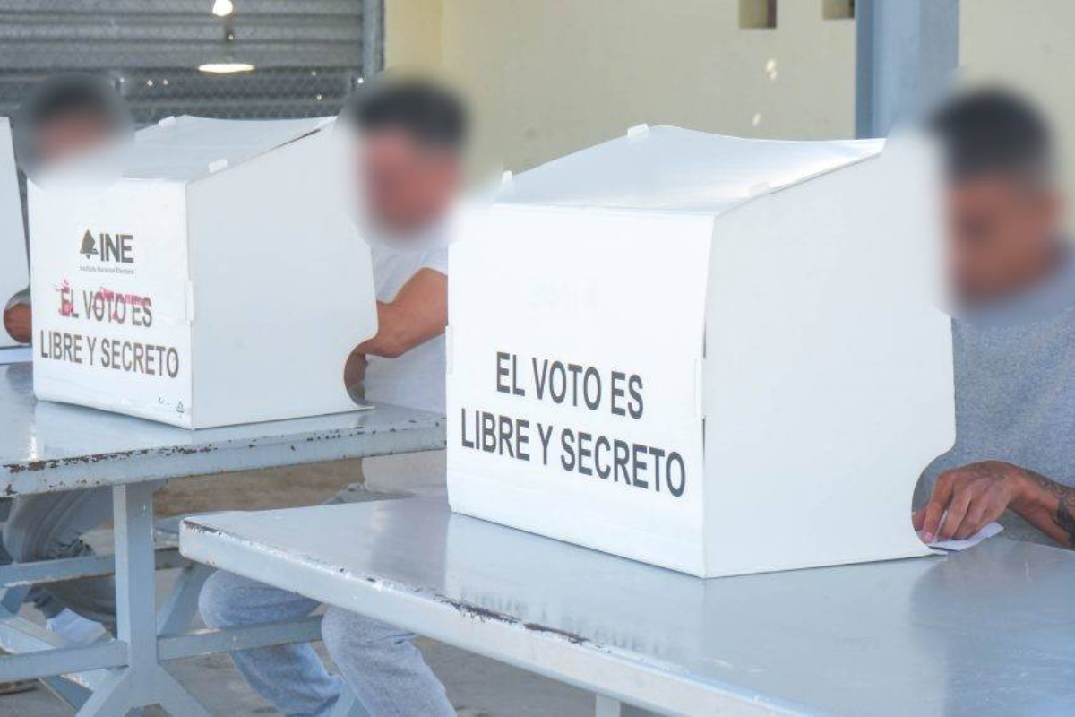 Personas privadas de su libertad realizan votación presidencial en centros penitenciarios de BCS. Foto: Gobierno de BCS