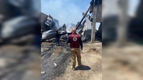 Sofocan incendio en planta recicladora en Toluca tras 12 horas de trabajo