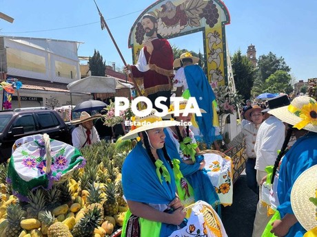 Festejan con júbilo el Paseo de San Isidro en Metepec (VIDEO)