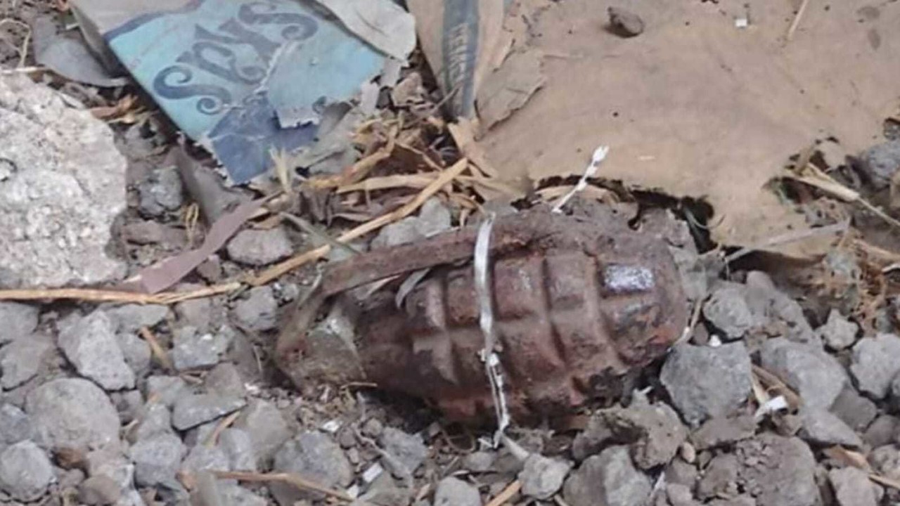 La granada fue retirada sin que se precisara si representaba algún riesgo de explosión. Foto: Especial