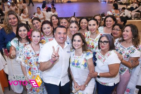 Renán Barrera: ¡Las mujeres son en alma de Yucatán!