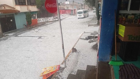 ¡Granizada en Ecatepec! Llegó la lluvia acompañada de hielo