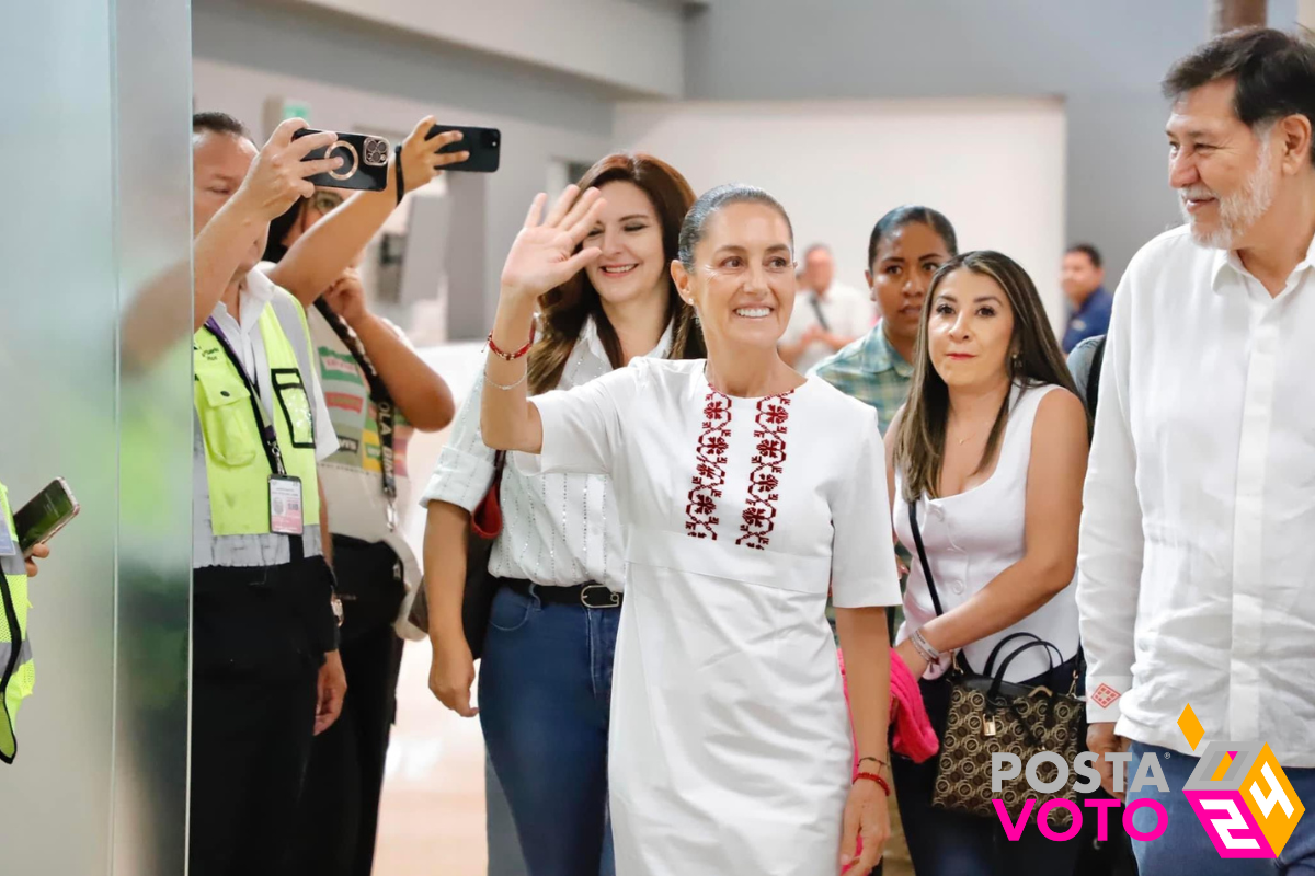 Claudia Sheinbaum realiza asamblea en Cabo San Lucas. Foto: X / @quirogamilena_