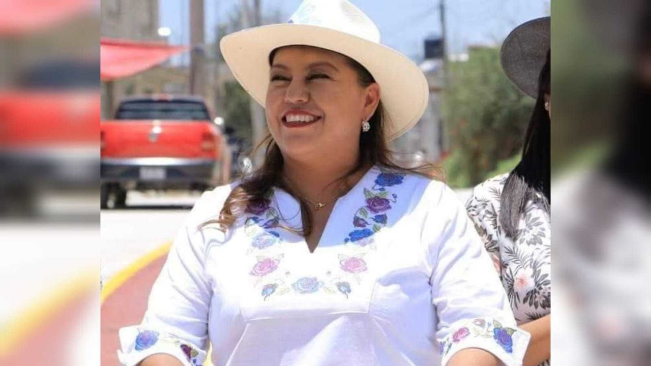Regresan candidatura a alcaldesa de Otzolotepec. Foto: Erika Sevilla