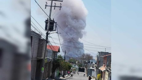 ¡Alarma! Explota bodega en Tultepec (VIDEO)