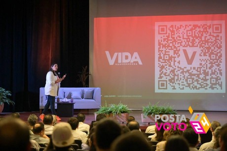 >Vida Gómez Herrera presenta proyecto para las juventudes en la UADY