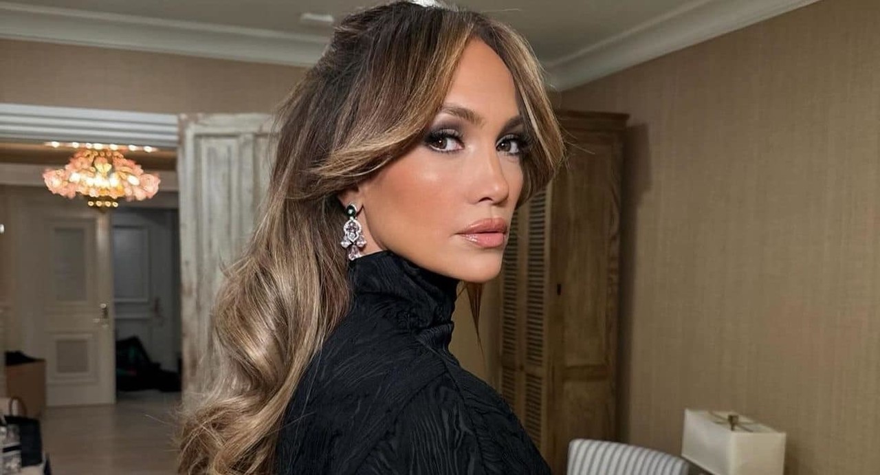 Jennifer Lopez dio a conocer la noticia de su visita a través de un video. Foto: Instagram