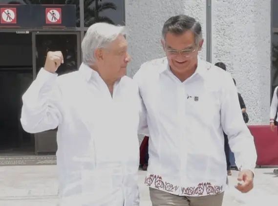 El presidente de México y gobernador del estado durante su visita a Tamaulipas. Foto: Ignacio Aceves