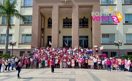 Marea Rosa se hace presente en Ciudad Victoria para defender la democracia