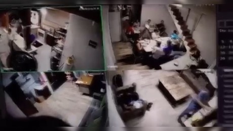 VIDEO: 15 internas se fugan de un anexo en Durango tras un motín