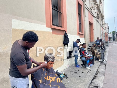 Conoce a los talentosos barberos haitianos de Monterrey