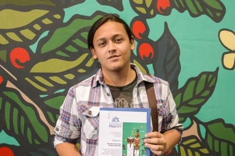 El Poeta yucateco Daniel Medina gana premio nacional en Taxco, Guerrero