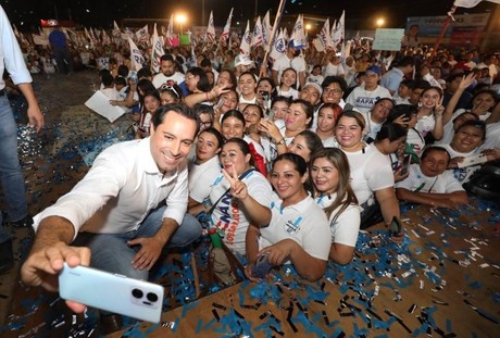 Mauricio Vila expresa su respaldo a candidatos del PAN en el país