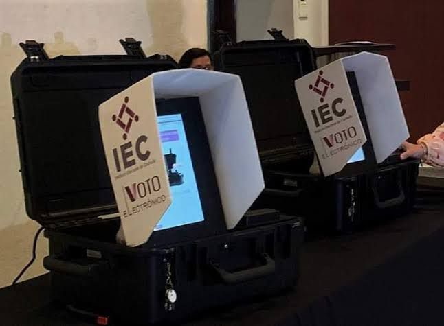 El IEC ya ha implementado urnas electrónicas en elecciones anteriores y es uno de los estados líderes en esta tecnología. (Fotografía: Archivo)
