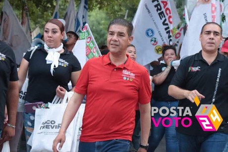 Francisco 'Paco' Treviño se compromete a rehabilitar plazas en Juárez