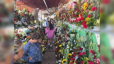 Rosas y girasoles, las flores favoritas y más compradas este Día de las Madres