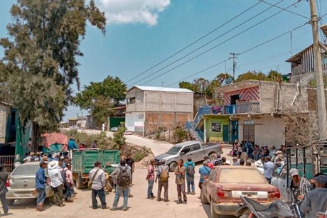 Matan a síndico municipal y su hijo en Amoltepec, Oaxaca