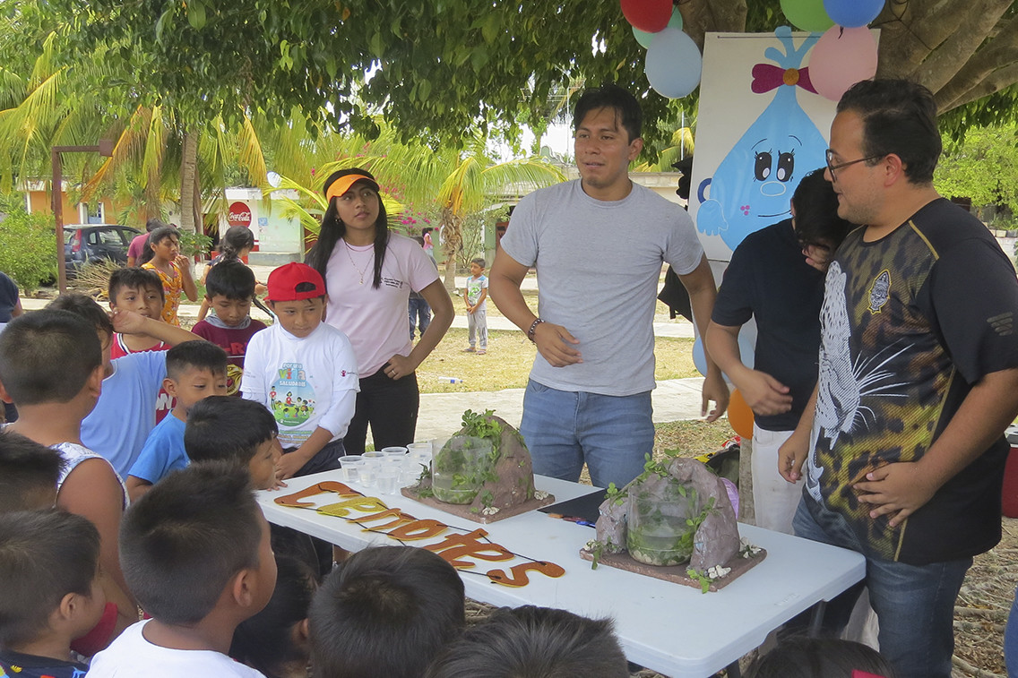 El día de ayer domingo niños y niñas de la comisaría de Ticumul participaron en la “Feria para el Buen vivir 2024”.- Foto de la Uady
