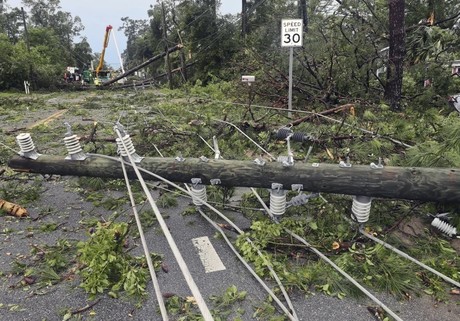 Tornados en Florida: Tallahassee solicita ayuda a FEMA por desastre grave