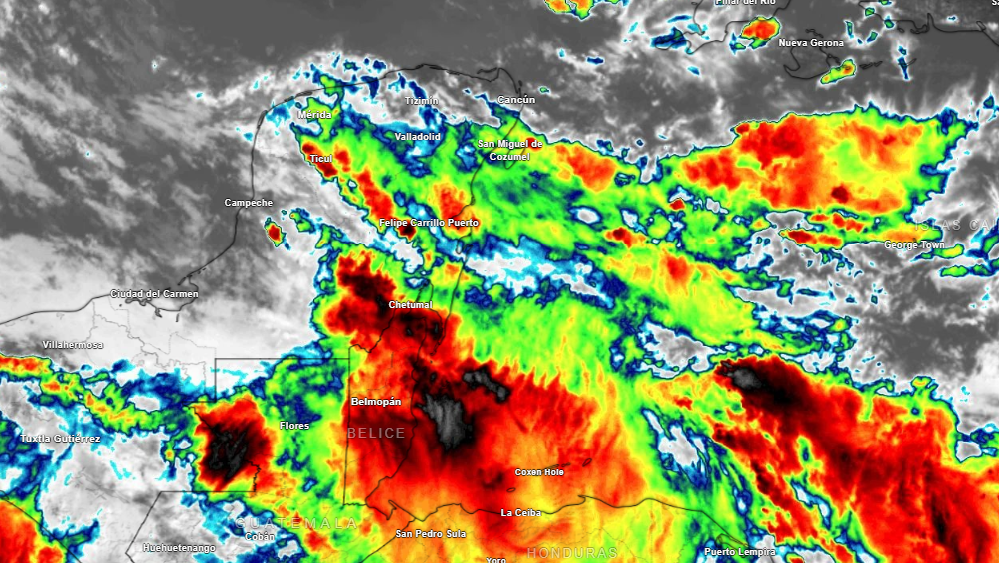 Autoridades meteorológicas informaron sobre la formación de una segunda tormenta que se une a la actual que ha afectado a la región peninsular durante esta semana.- Foto de Meteorología Yucatán