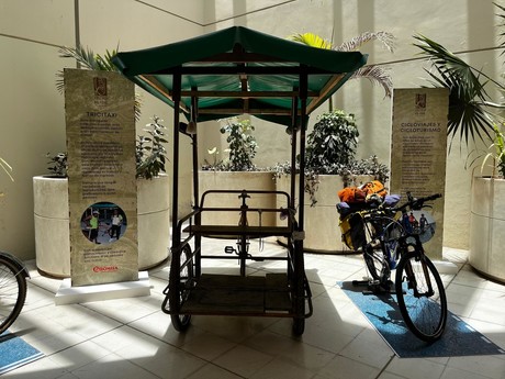 Homenajean a la bicicleta y al triciclo en la muestra 'Cultura del pedal'