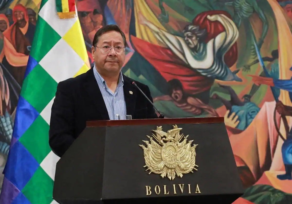 Luis Arce en conferencia de prensa luego del intento de golpe de estado en Bolivia. Foto: News Morning