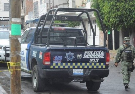 Balacera deja un hombre muerto y siete heridos en Guanajuato