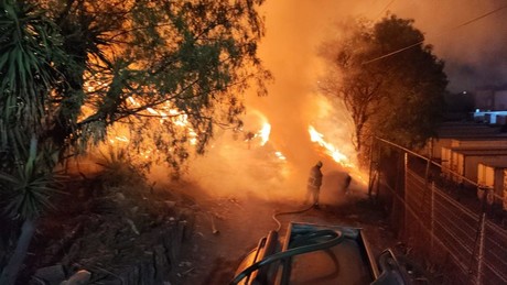 Suma incendio más de 36 horas en planta de composta Cuautitlán Izcalli (VIDEO)