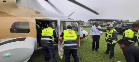 Envía gobernador del Estado apoyo aéreo a comunidades de Hidalgo