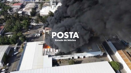 Se quema fábrica de plásticos Reyma en Ecatepec (VIDEO)