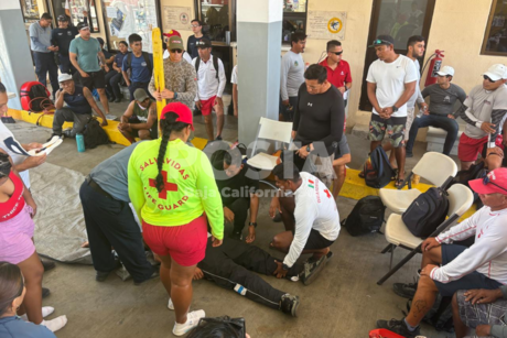 Realizan bomberos de Cabo San Lucas seminario de rescate acuático