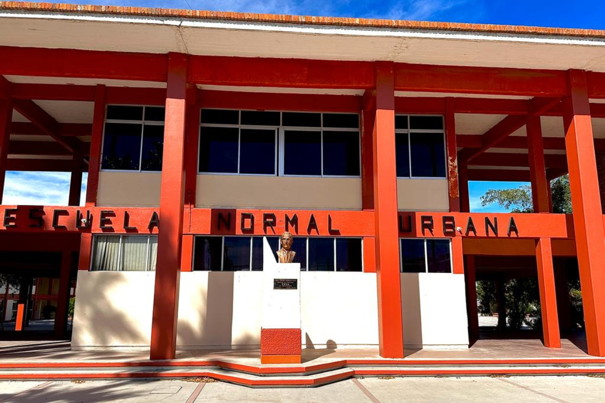 Escuela Normal Urbana abre proceso de inscripción. Foto: Gobierno de BCS