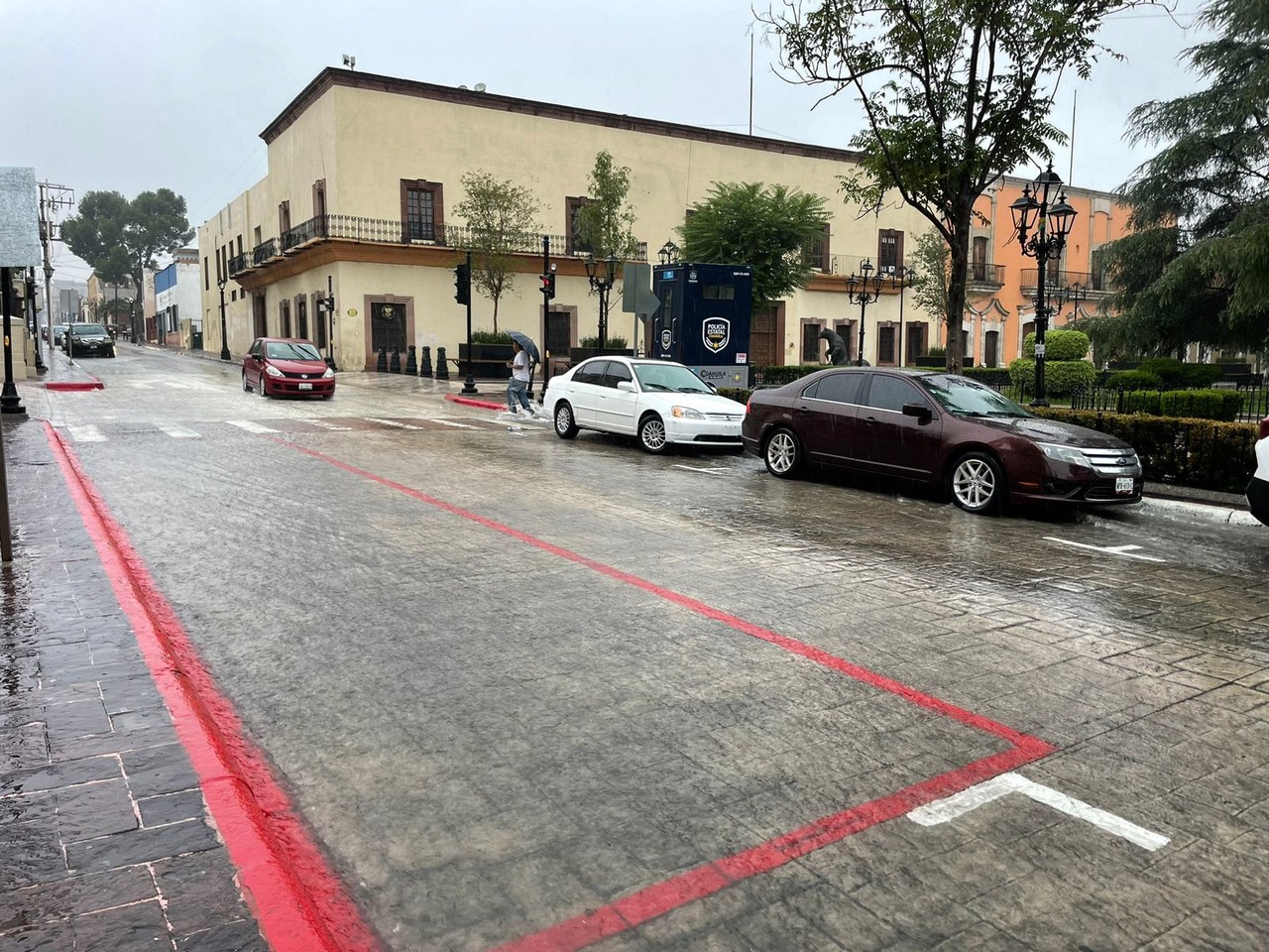 Las autoridades continúan monitoreando la situación y piden a la población mantenerse informada. (Fotografías: Leslie Delgado)